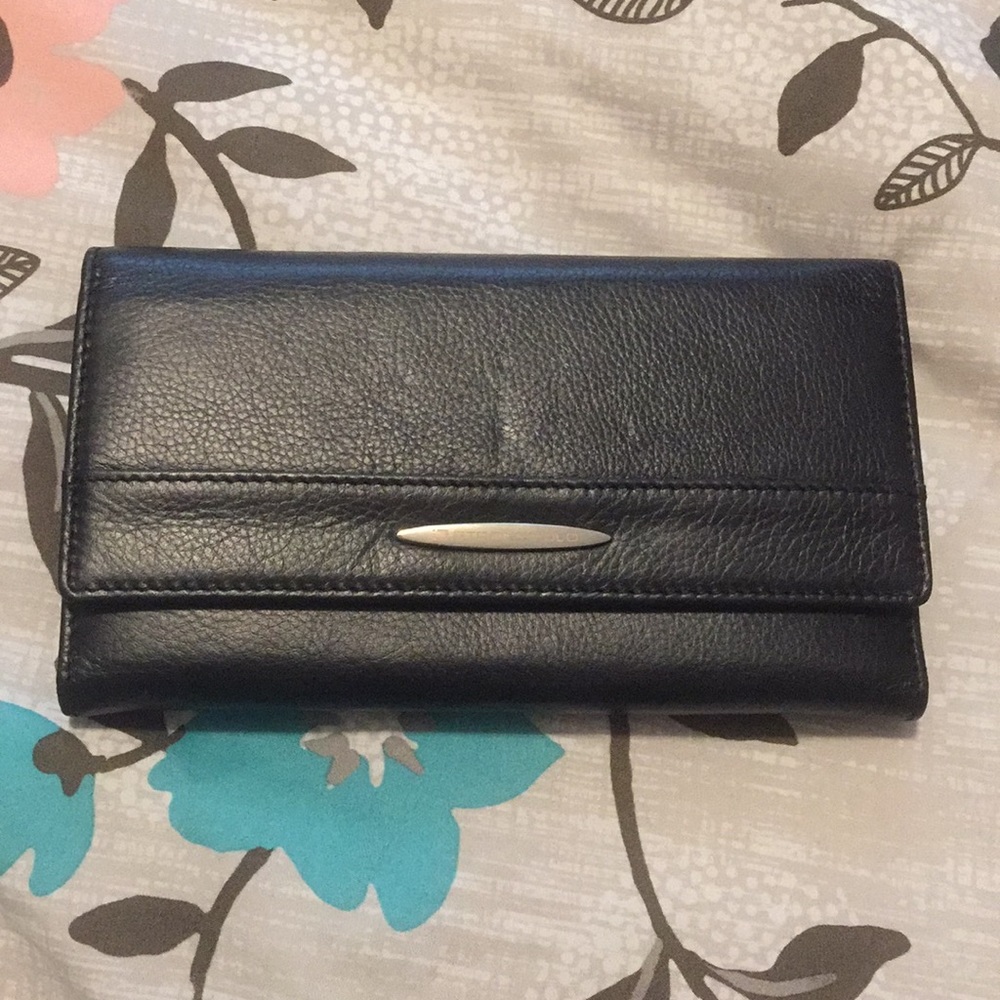 Brand New Stronghold Black Wallet RFID
